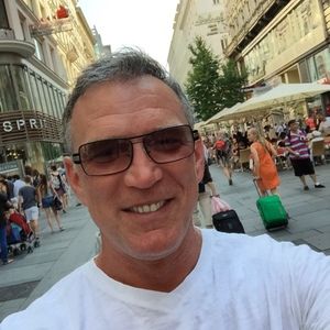 Meet your Posher, Daniel